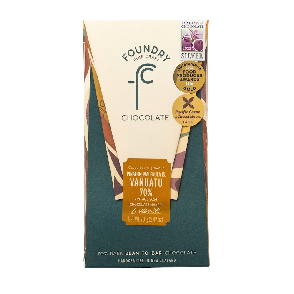 fiamma chocolate – from foundry chocolate - vanuatu 70% dark chocolate – single origin bean to bar from new zealand - wrapper